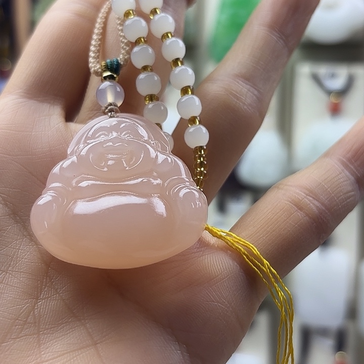 *****石英质玉未镶嵌颈饰