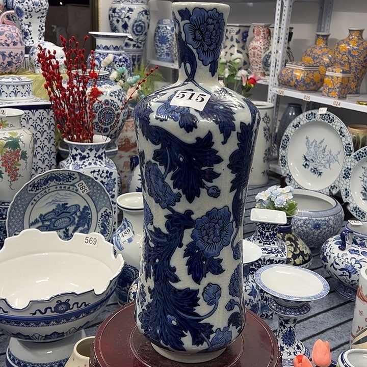 摆件西**瓜青花瓷手工手绘高温釉下彩，花瓶