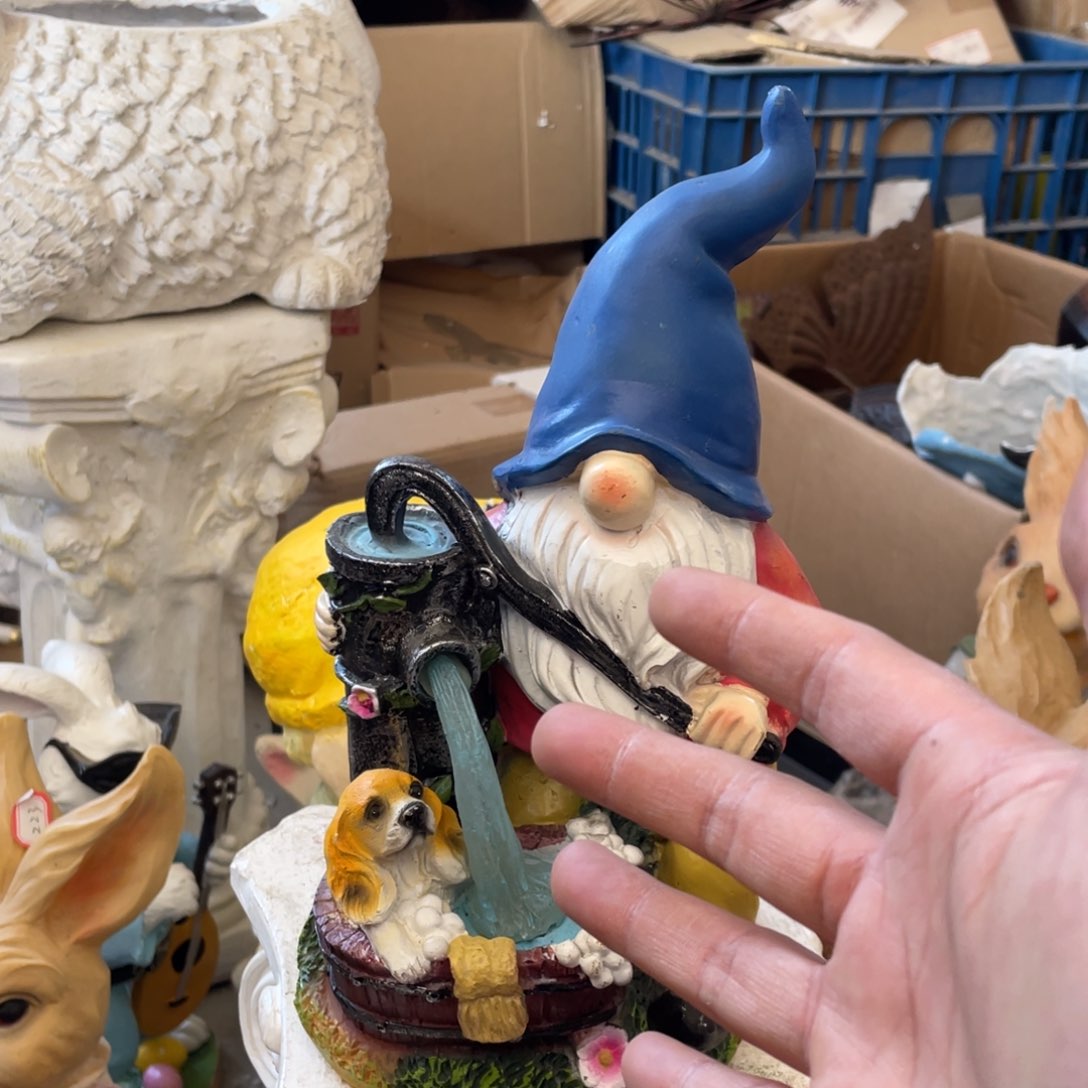 【闪购商品】树脂小狗精灵压水摆件