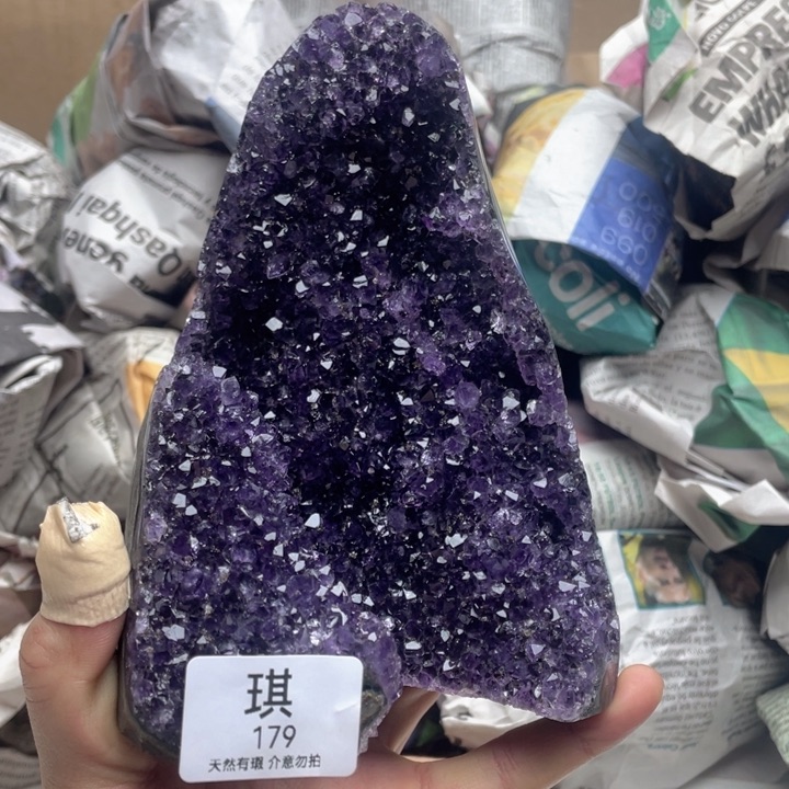 未镶嵌大型摆件（非配饰）紫晶