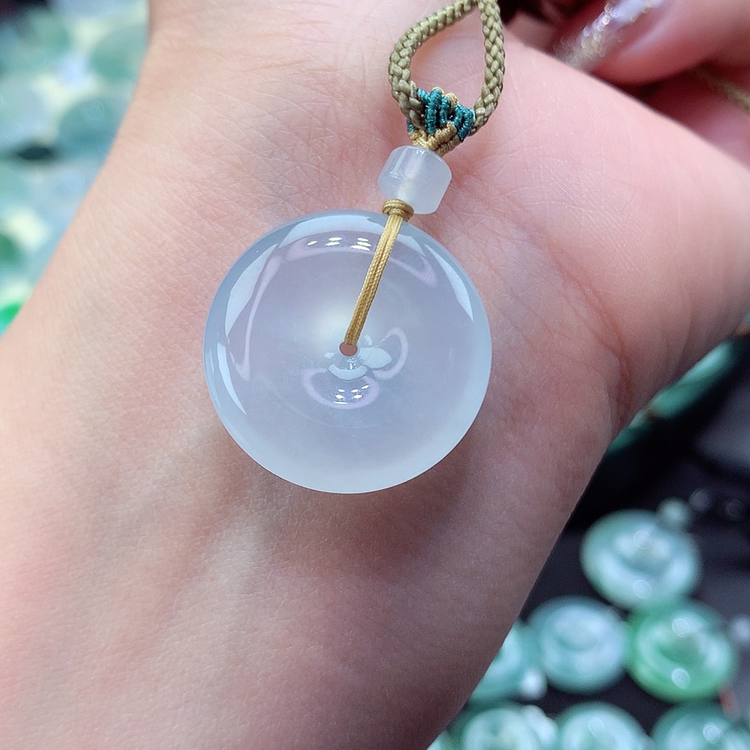 翡翠颈饰未镶嵌42尺寸23.1-6.0