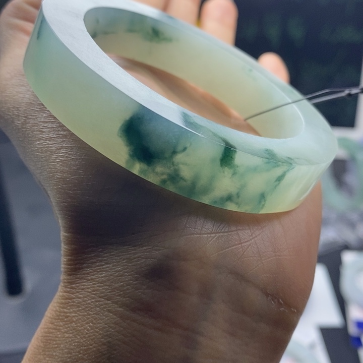 定制翡翠翡翠手镯未镶嵌