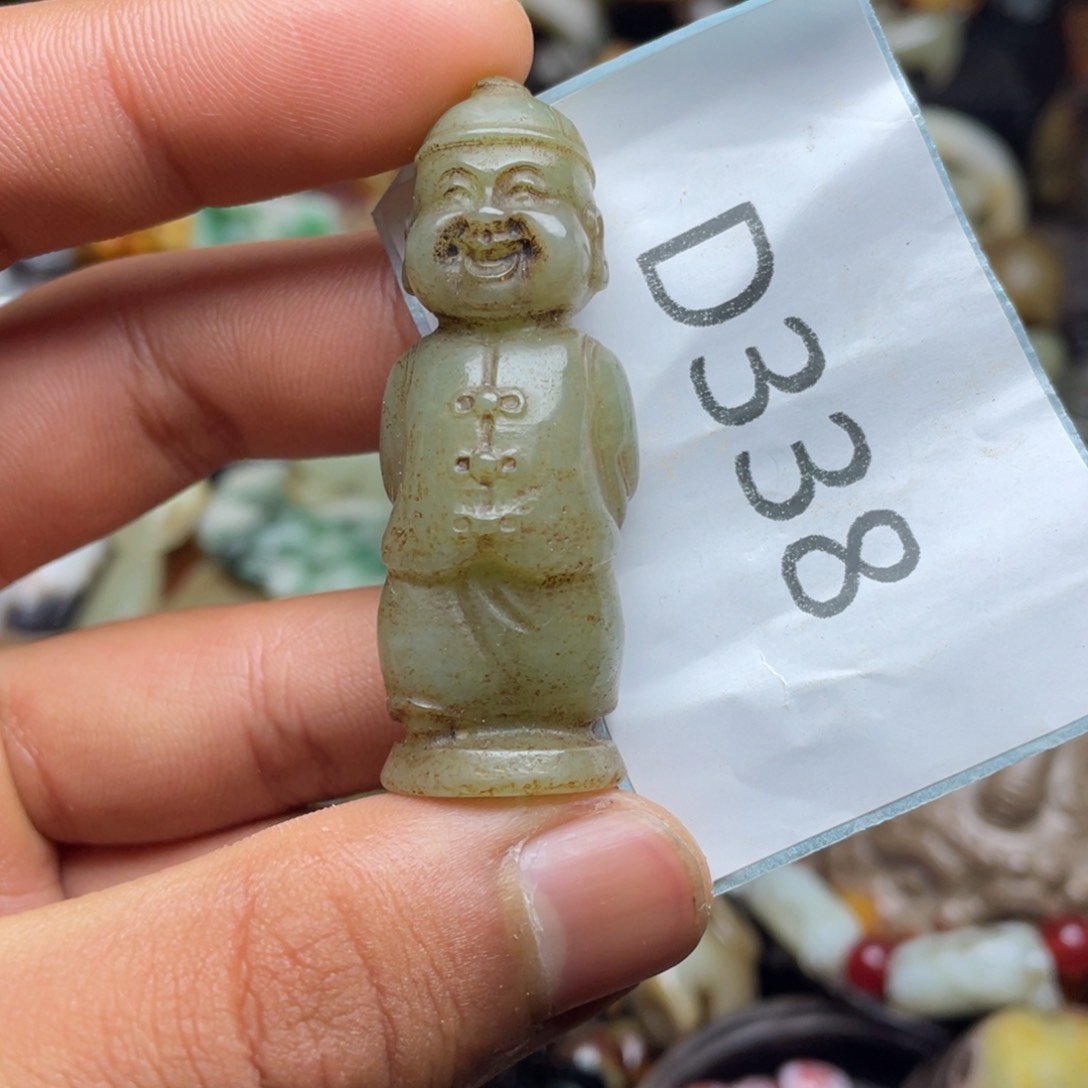 和田玉（糖玉）挂件未镶嵌