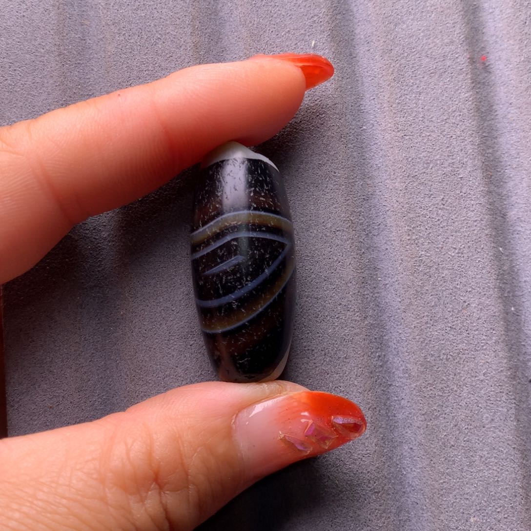 玛瑙/玉髓颈饰未镶嵌弘***程