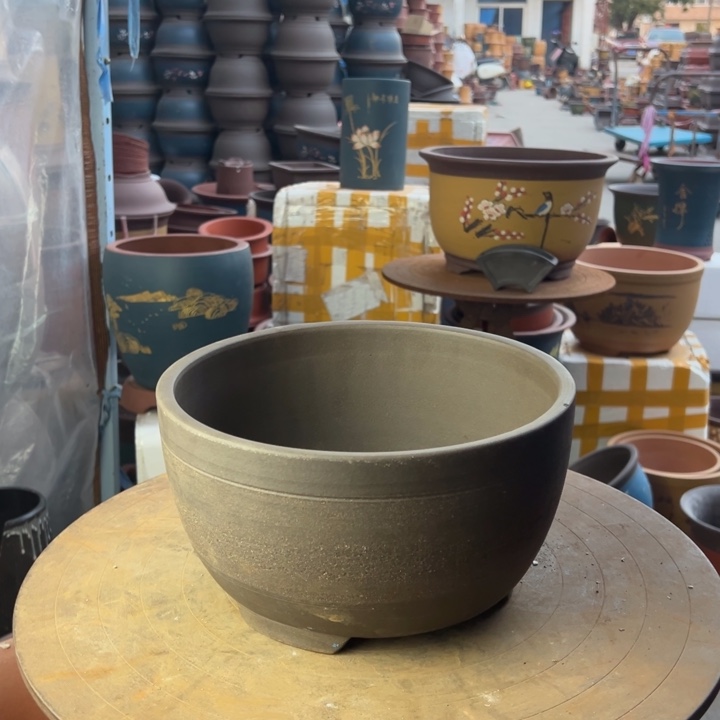 紫砂拉毛绿萝大 口径25×14