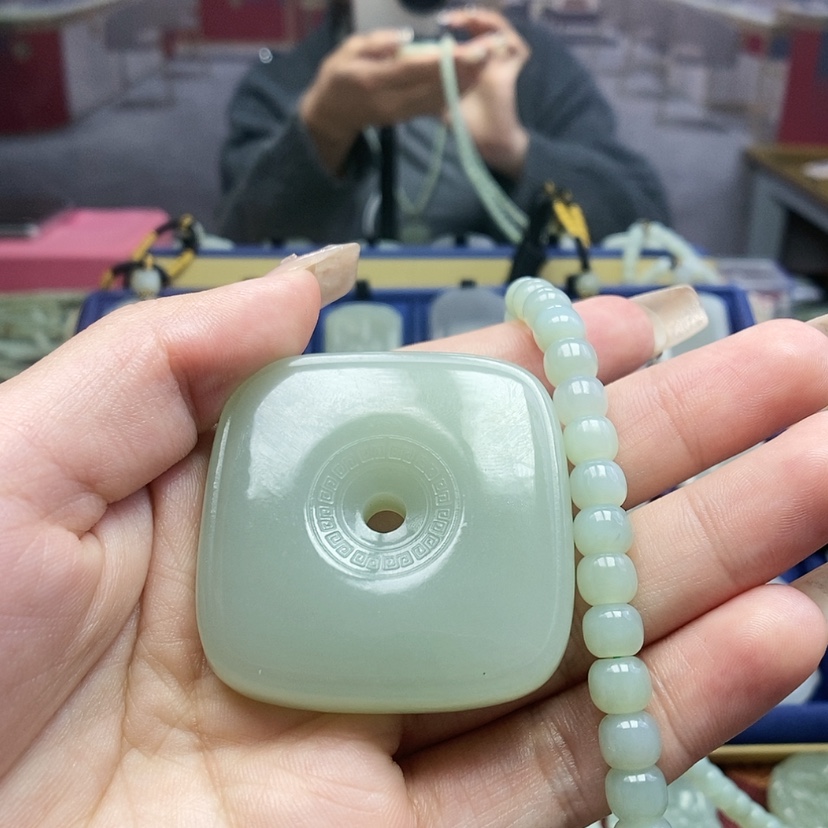 【闪购商品】和田玉颈饰未镶嵌渊*