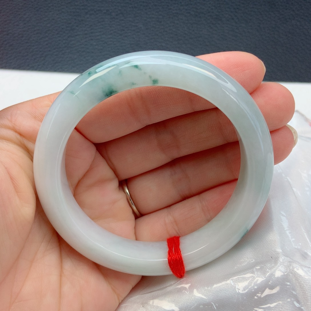 未镶嵌手镯翡翠55圈