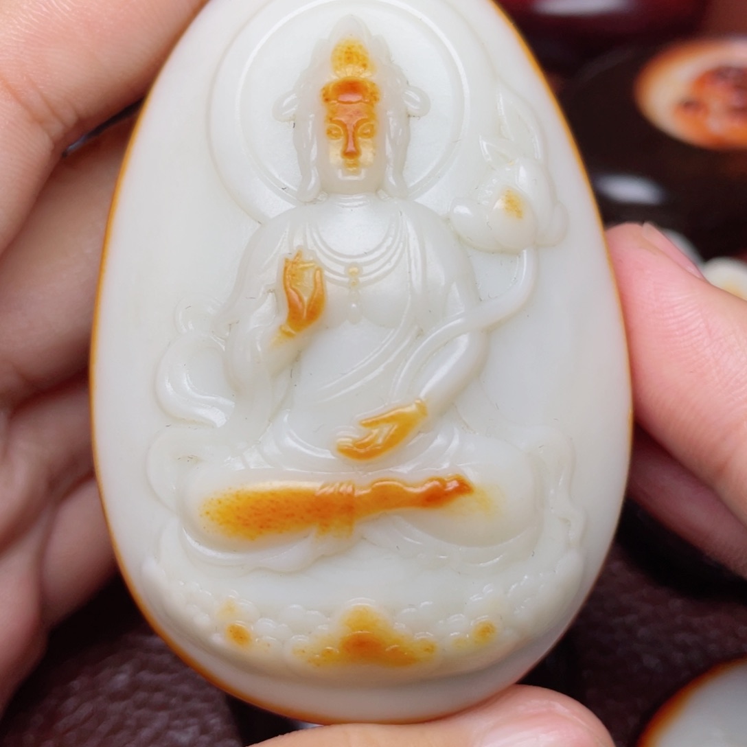 和田玉颈饰未镶嵌冲*