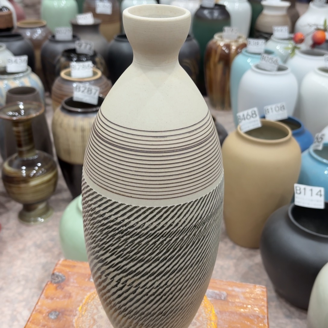 陶摆件景德镇陶瓷花瓶高34口3