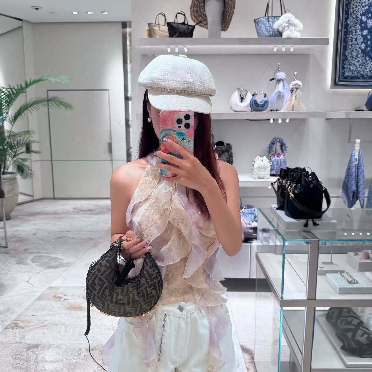 未使用 FENDI/芬迪 老花腋下月牙包Graphy新月包