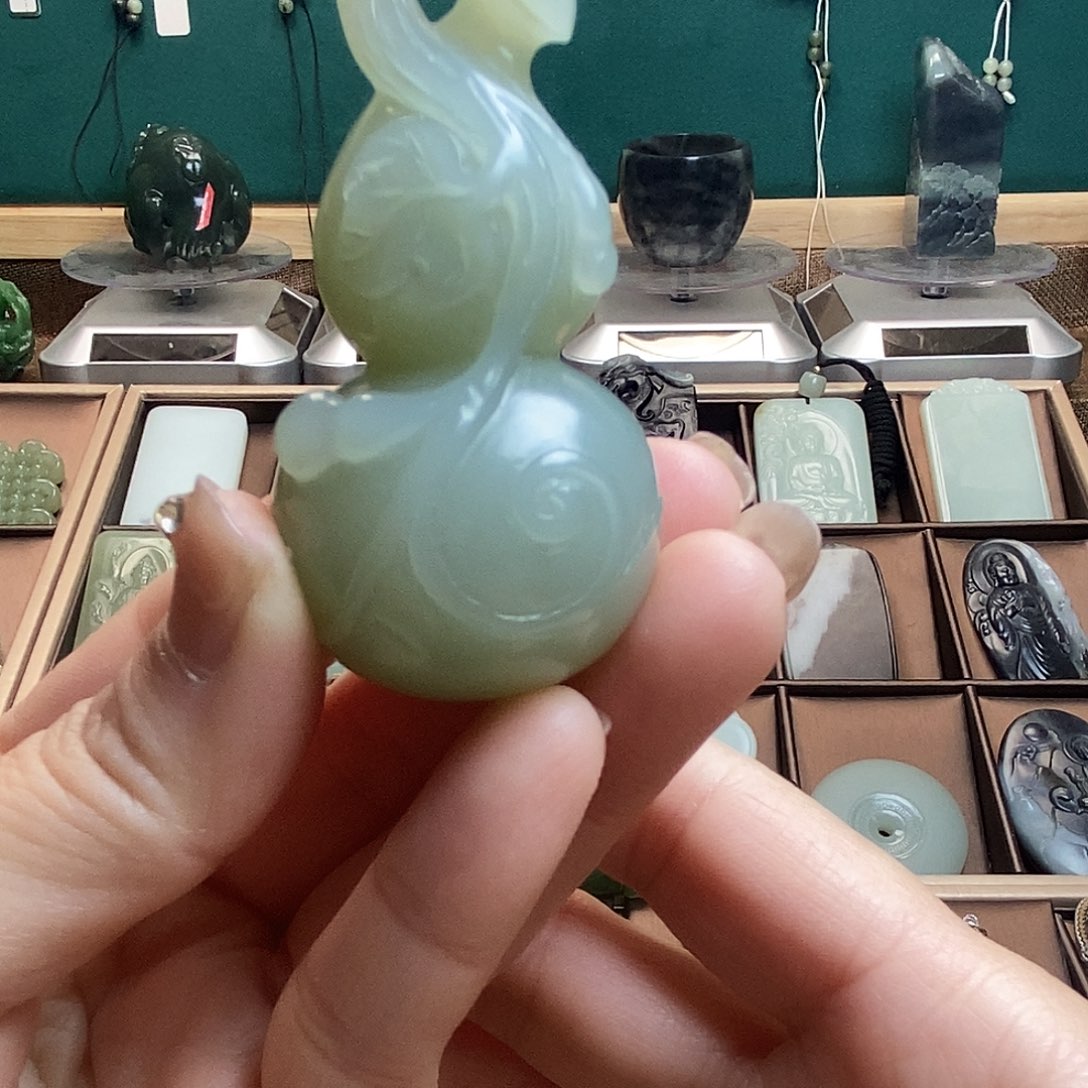 和田玉（糖玉）颈饰未镶嵌