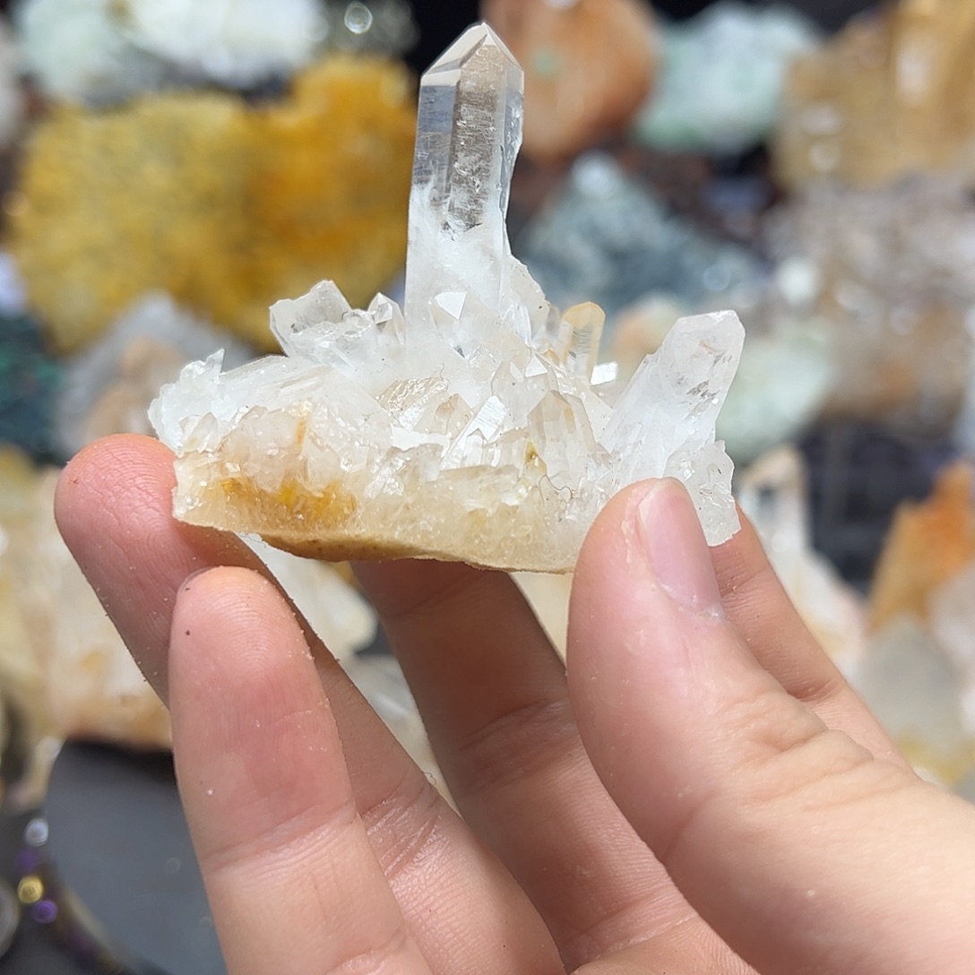 花***&珠宝半成品未镶嵌水晶