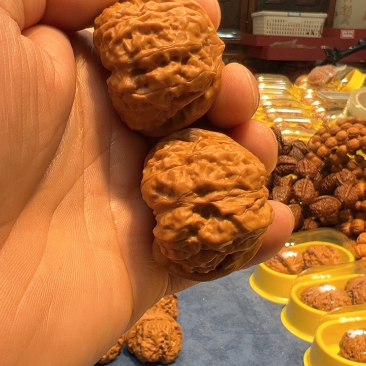 文玩核桃把件蛤蟆头