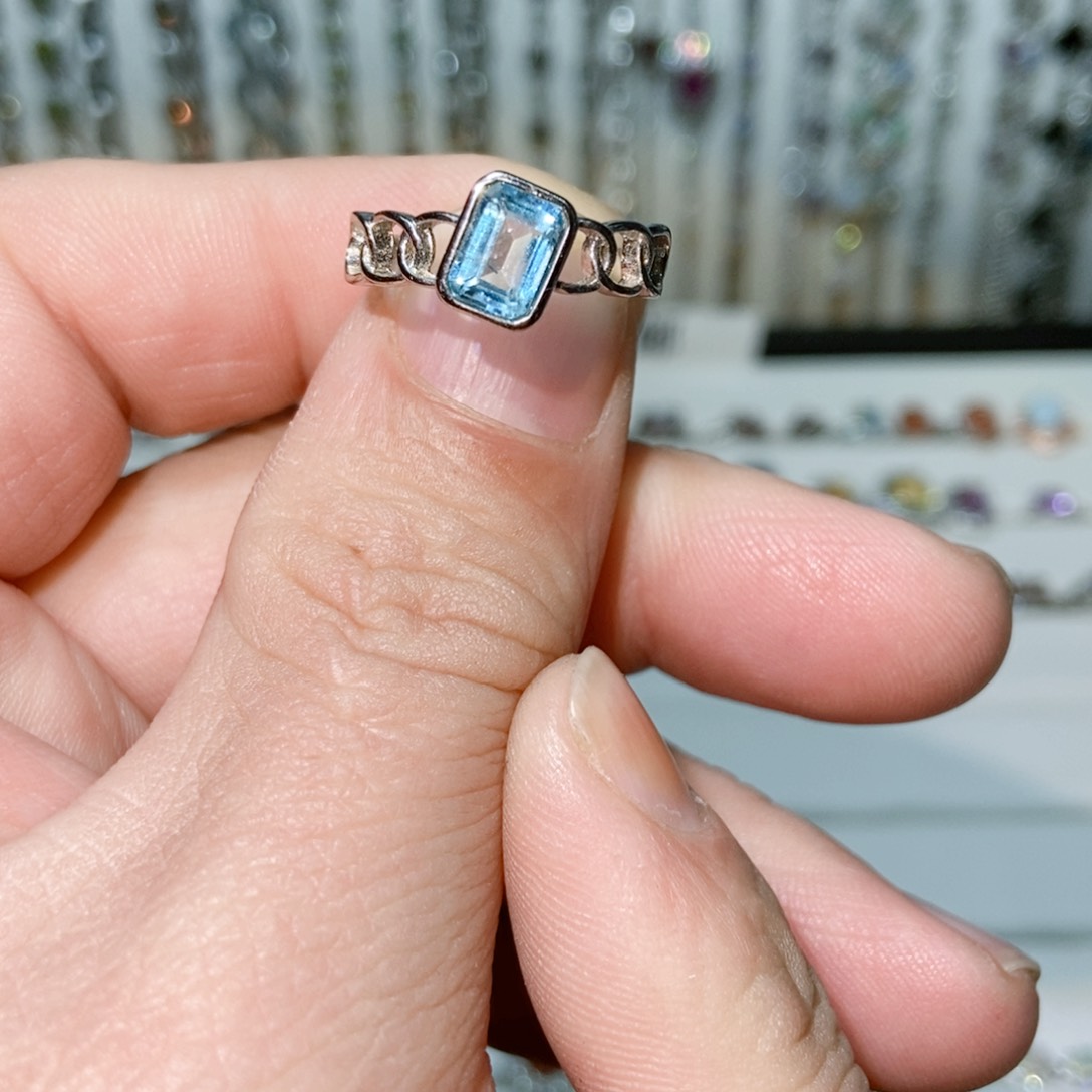 绿水晶戒指银S925镶嵌