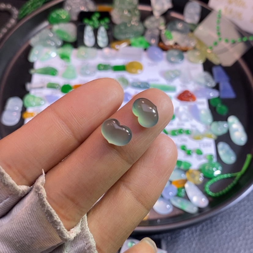 【闪购商品】翡翠挂件未镶嵌心