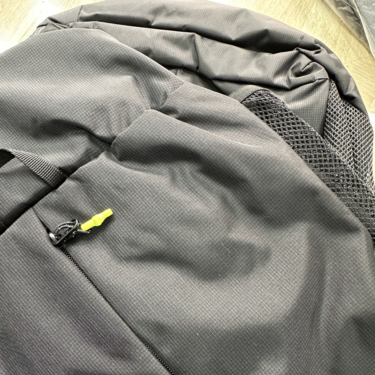 户外男女防泼水可放电脑双肩背包