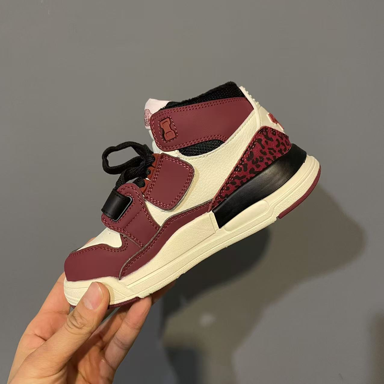 2909~儿童运动鞋高帮板鞋二棉薄绒轻便运动鞋男童篮球鞋女童鞋子