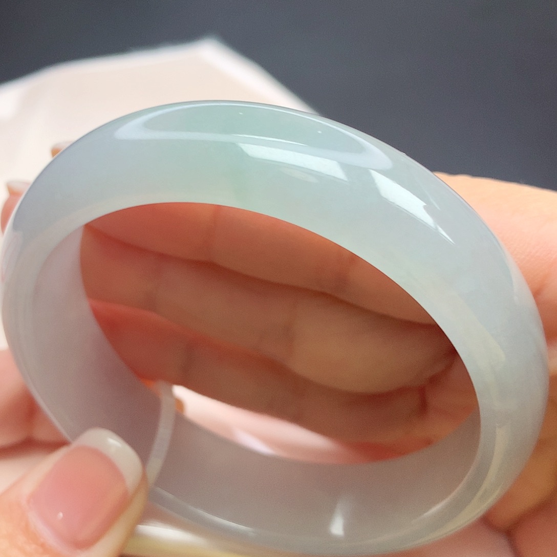 翡翠手镯未镶嵌09n n n n n n n n