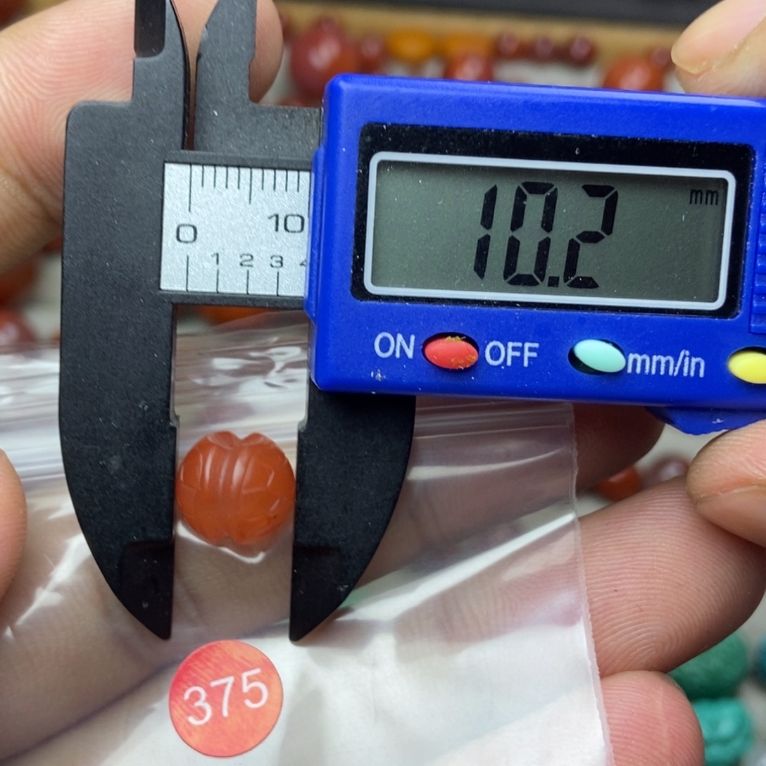 南红玛瑙未镶嵌配饰