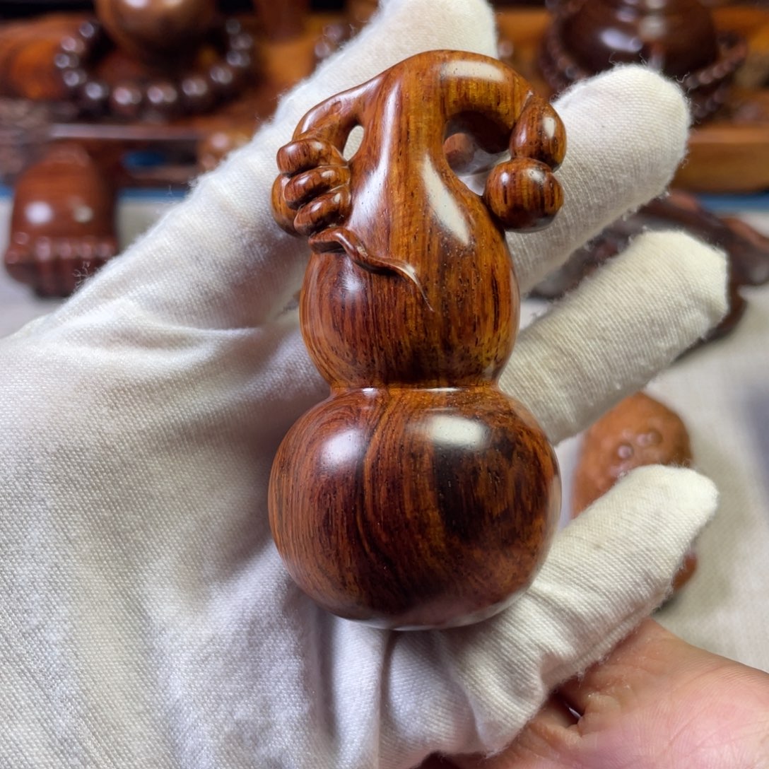 黄花梨/降香黄檀把件