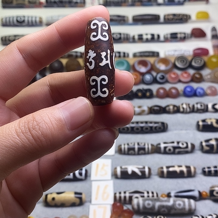 未镶嵌颈饰玛瑙/玉髓