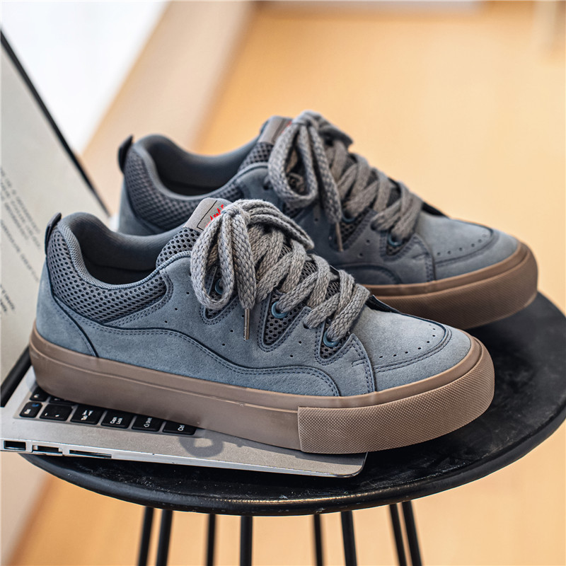 男鞋子2025新款面包鞋韩版潮百搭滑板鞋小众设计港风男鞋安哥拉红