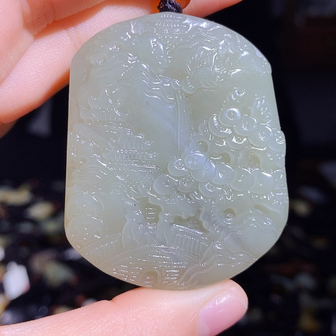 和田玉颈饰未镶嵌