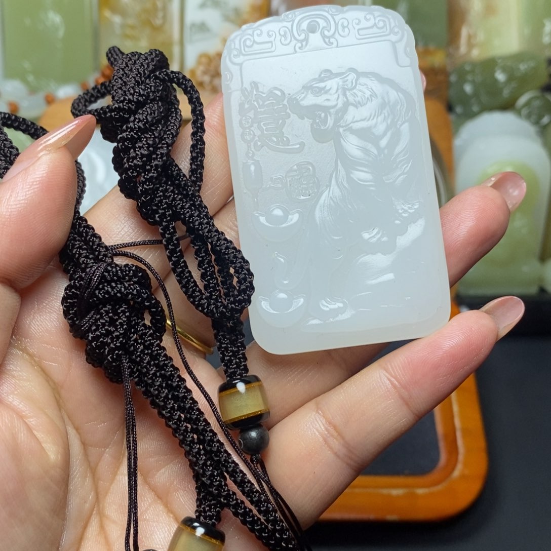 用***6盆景石方解石生肖虎