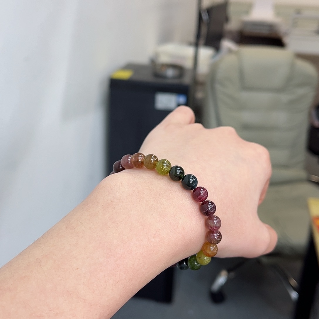 碧玺碧玺7mm（多样性发一件未镶嵌