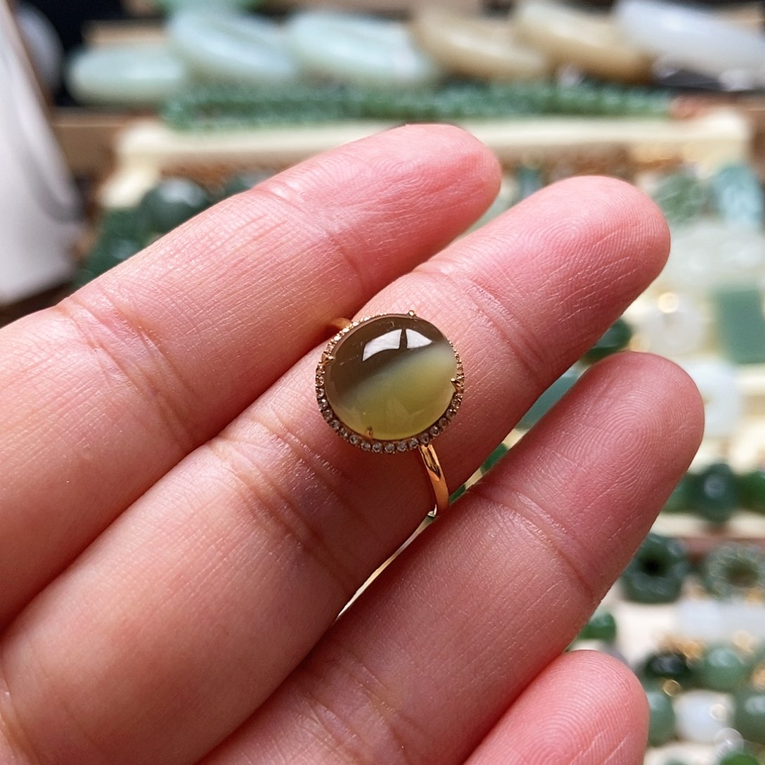 18K金镶嵌戒指和田玉阳****竹