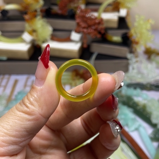 蛇纹石玉发饰未镶嵌