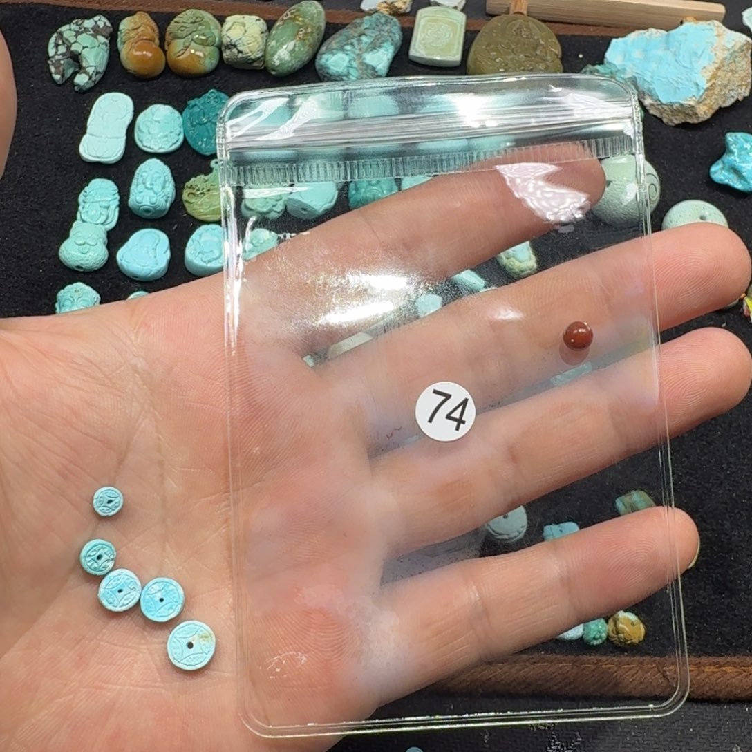 南红玛瑙未镶嵌珠宝奇石