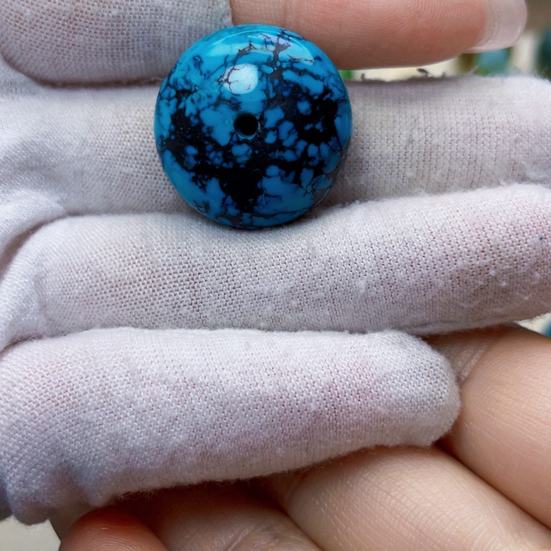 绿松石未镶嵌饰品