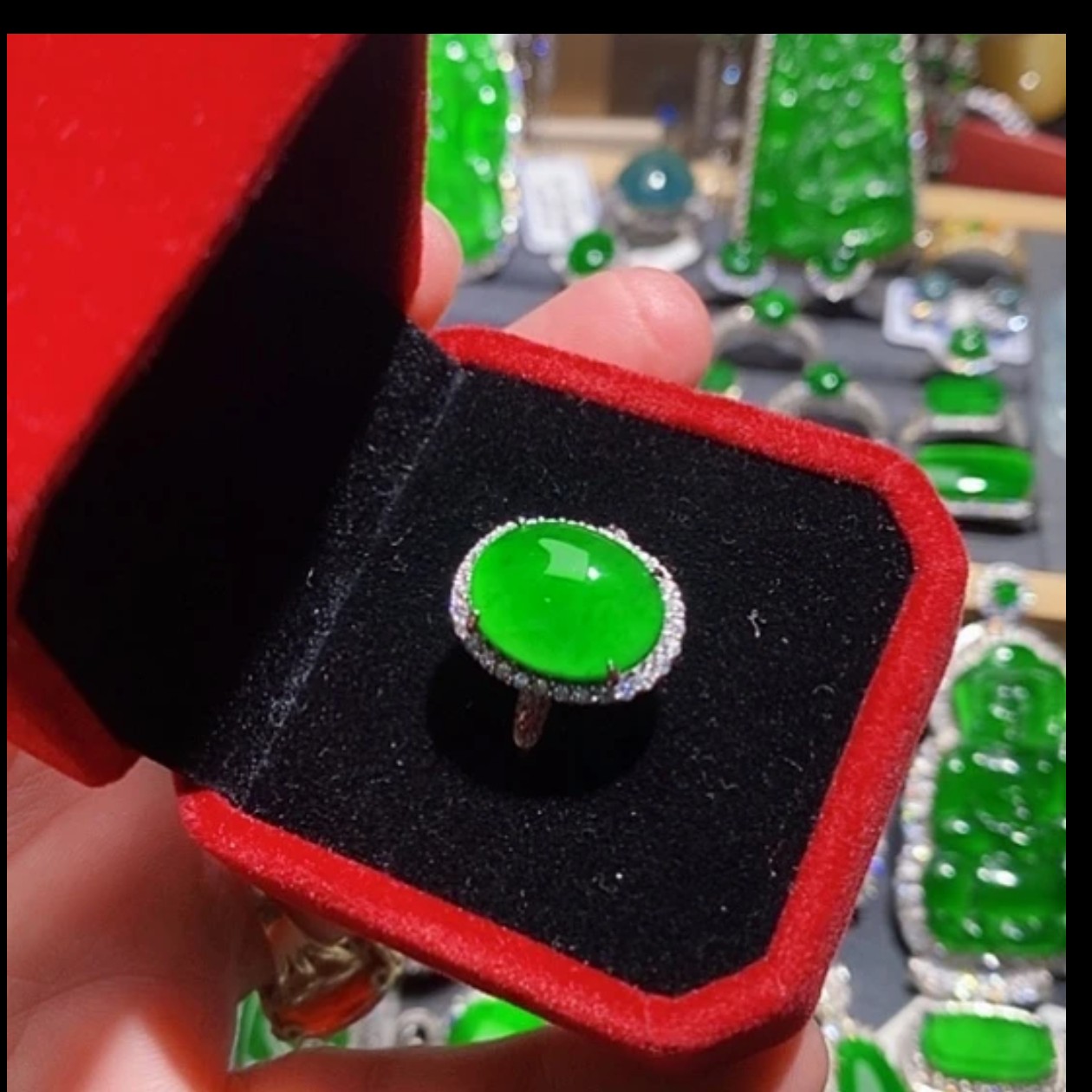 天然A货翡翠黄阳绿戒指15+
