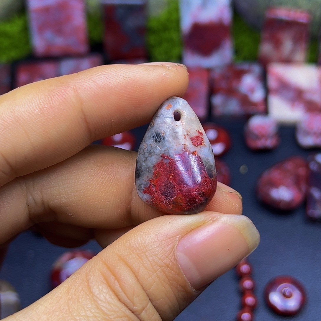 小***莹天然辰砂朱砂吊坠