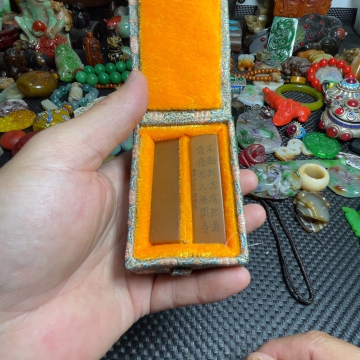 滴血莲花菩提把件