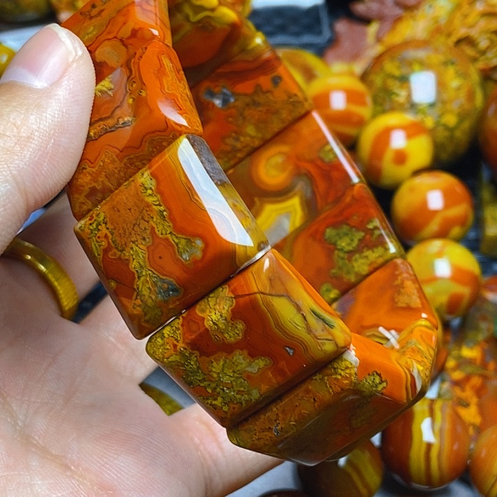 玛瑙/玉髓其他未镶嵌横**军