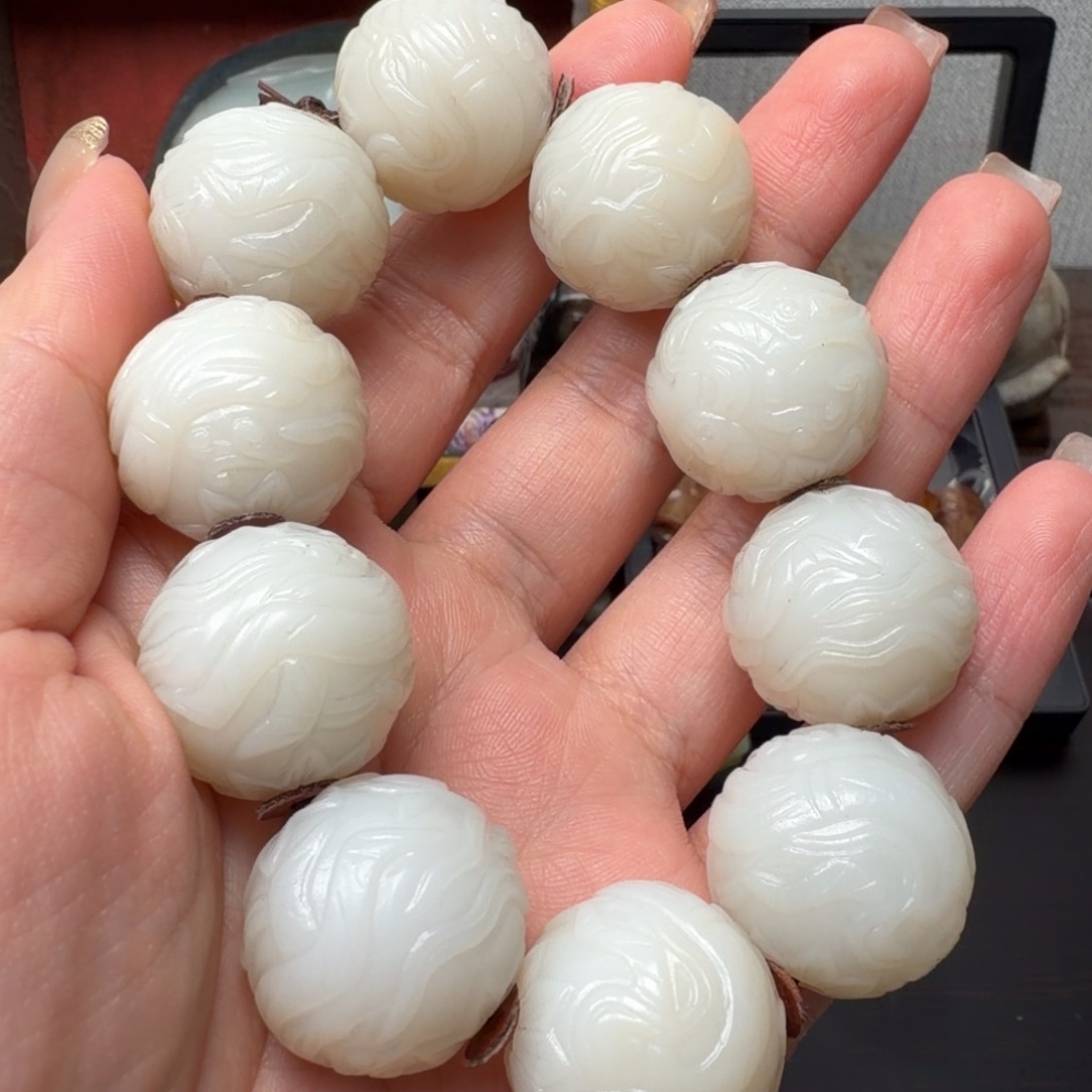 好***军精美的小手串，，，，，，