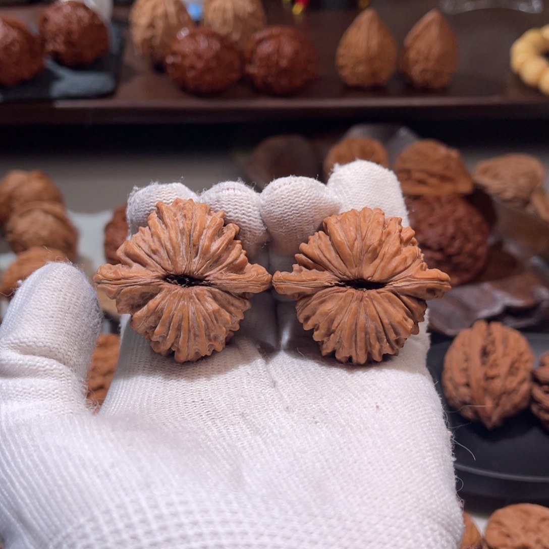 文玩核桃把件41陈果四座楼全品