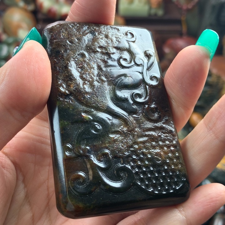 岫岩河磨玉（透闪石质玉）把件未镶嵌