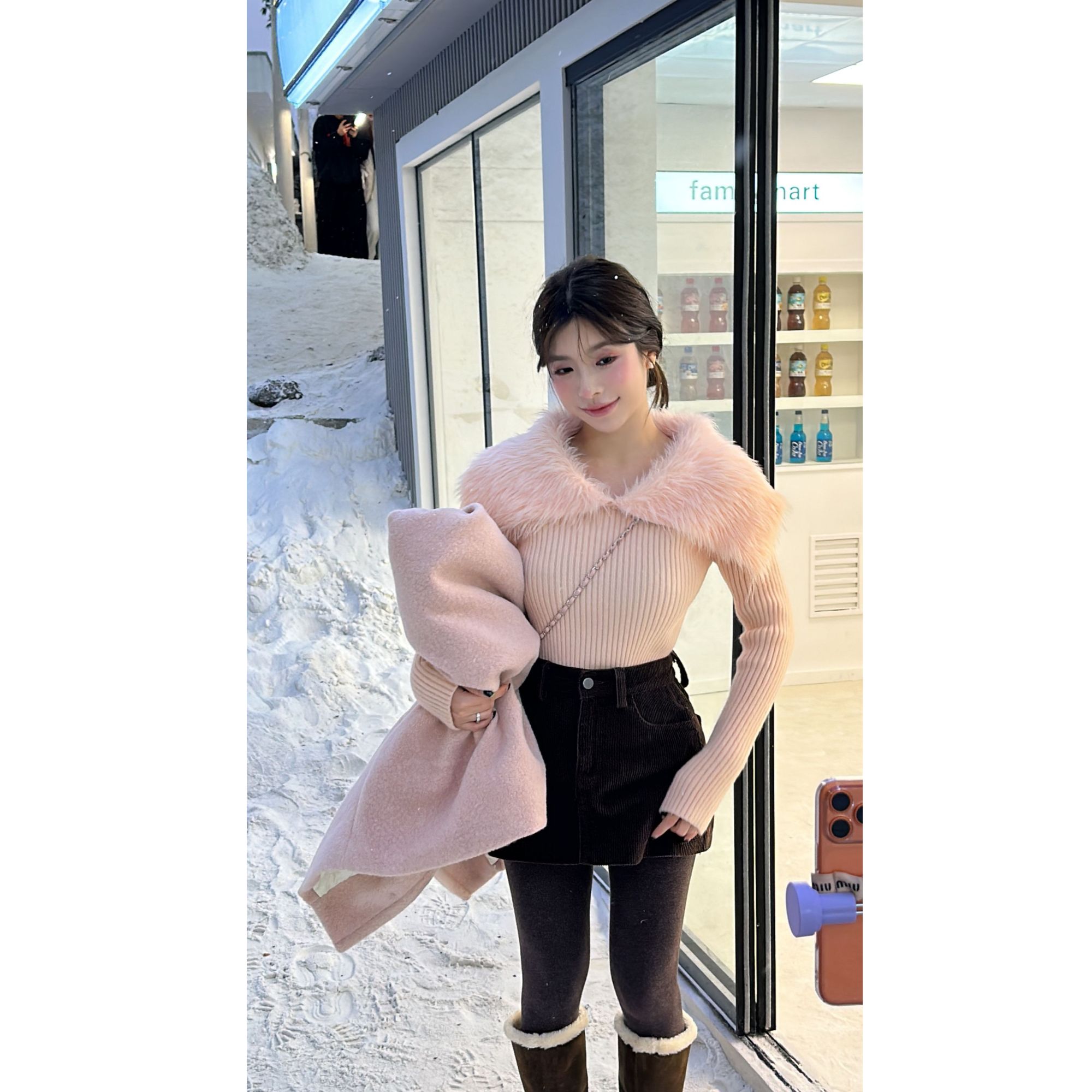 【HuiHui】韩版时尚毛毛领拼接翻领设计打底衫显瘦针织衫（L0382）