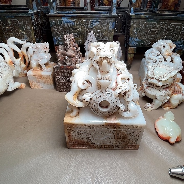 和田玉（糖玉）未镶嵌挂件