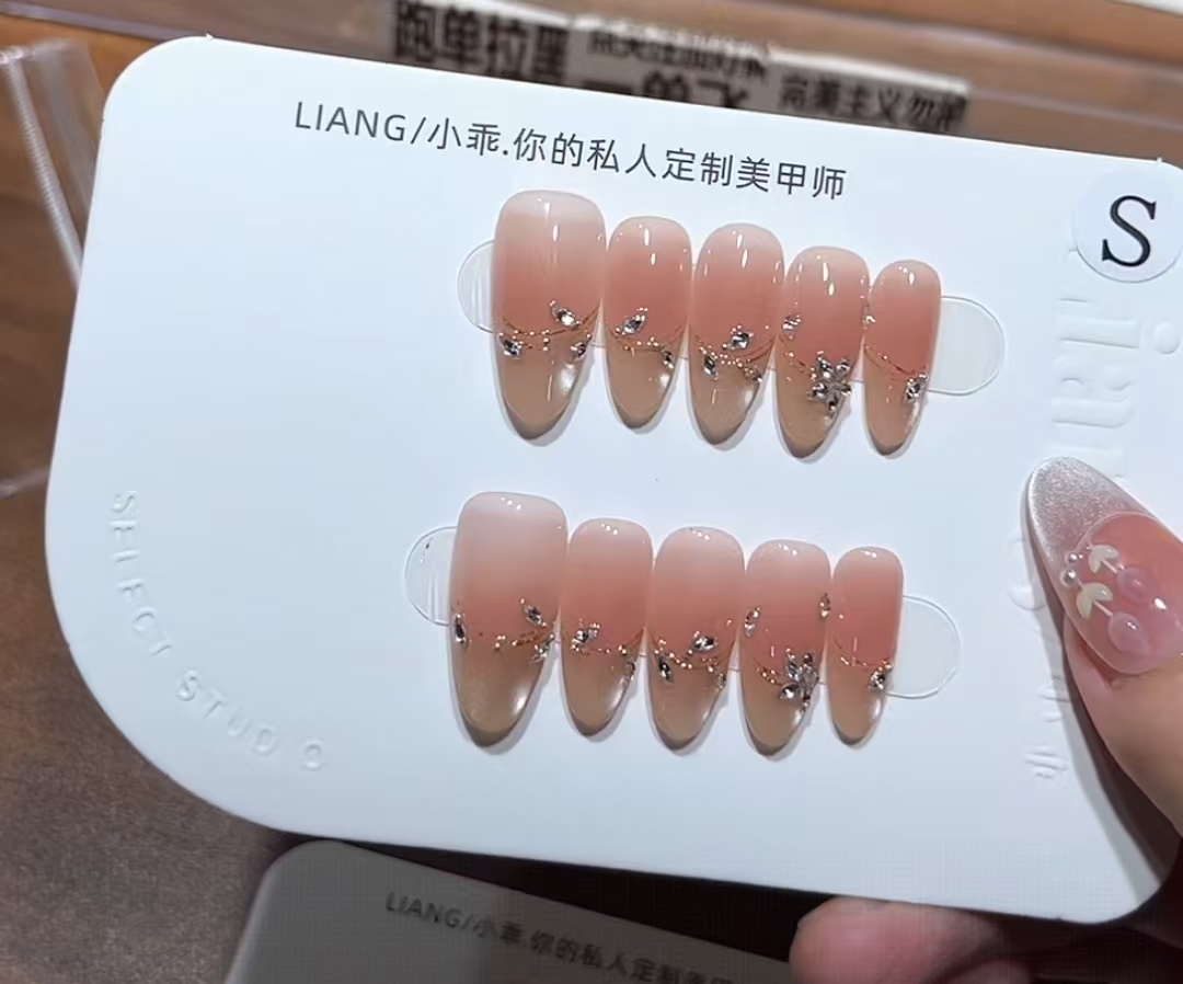 【金麦穗】高端 纯手工 定制 穿戴甲 轻奢美甲显白气质穿戴式