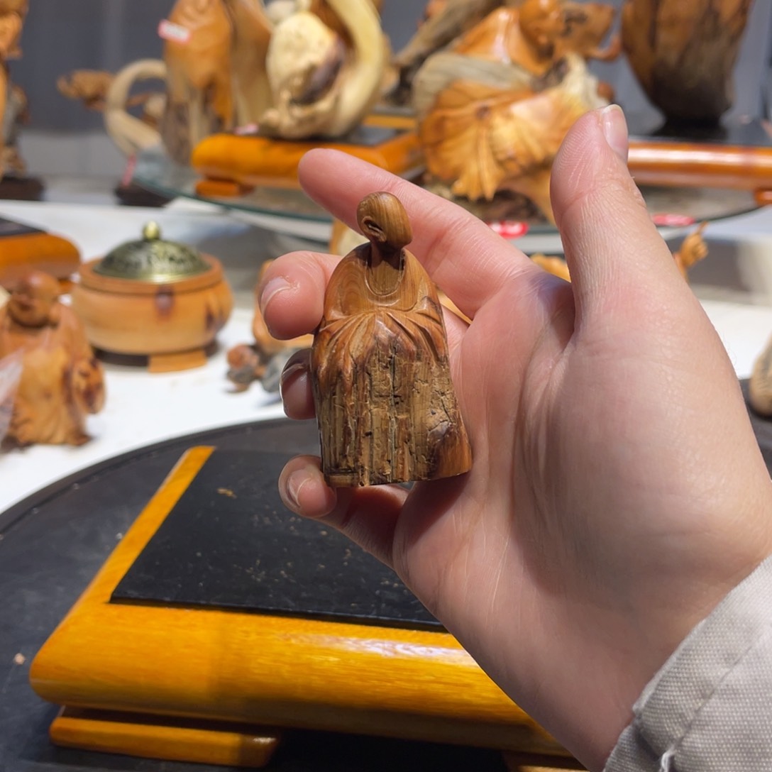 柏木（崖柏）工艺品等商品的价格