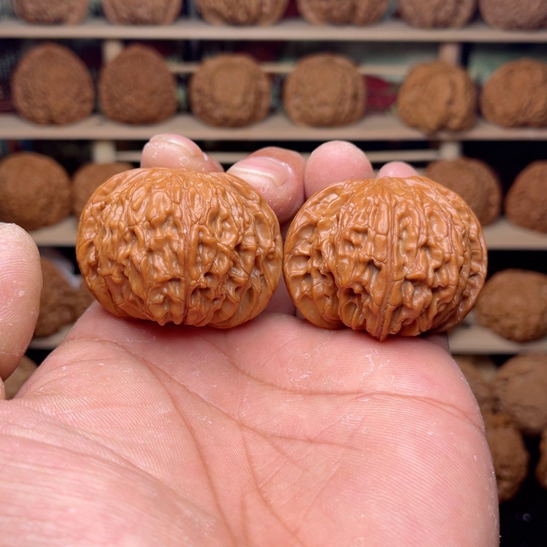 文玩核桃把件文玩核桃把件44尺磨盘