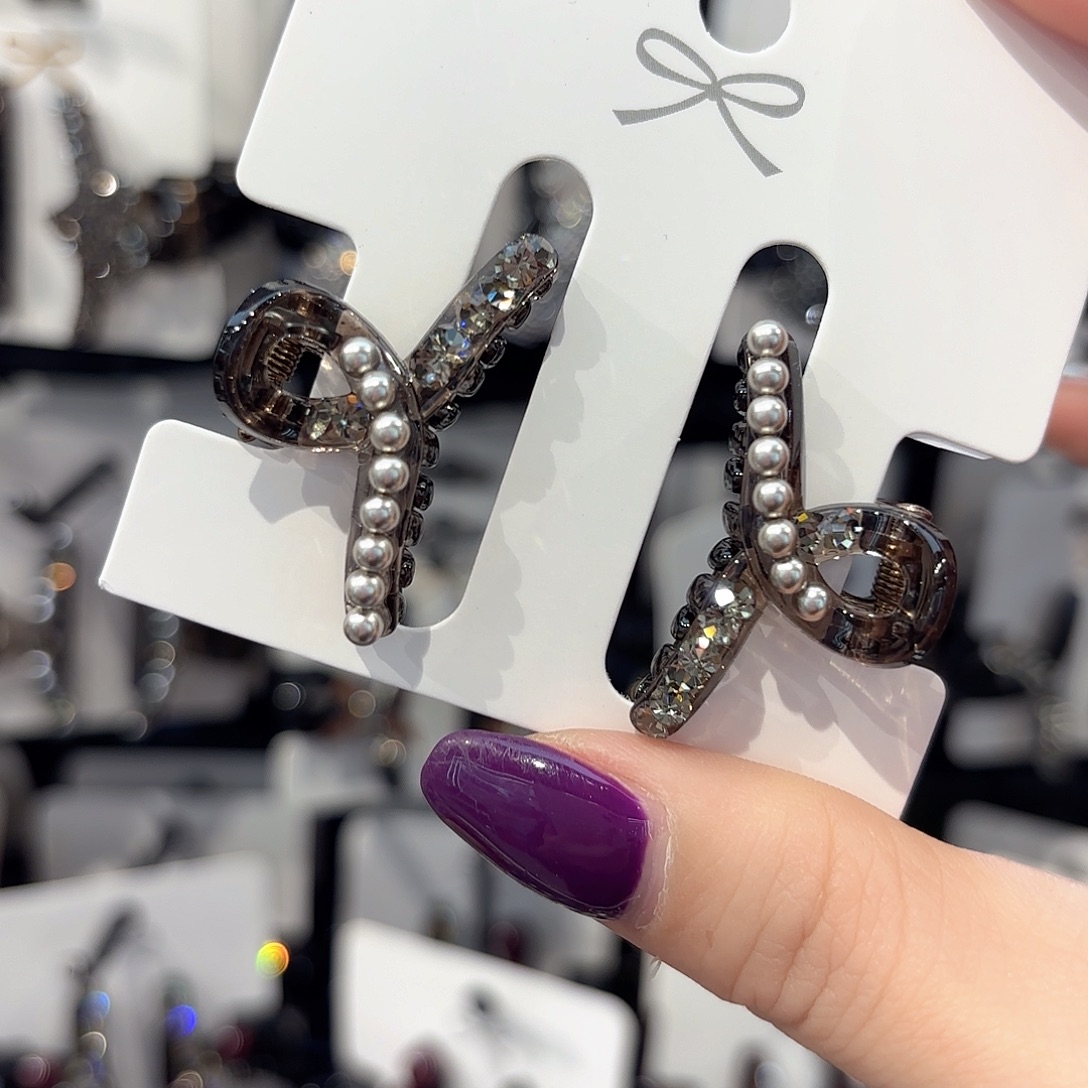 皮质铁合金香槟珠珠刘海夹