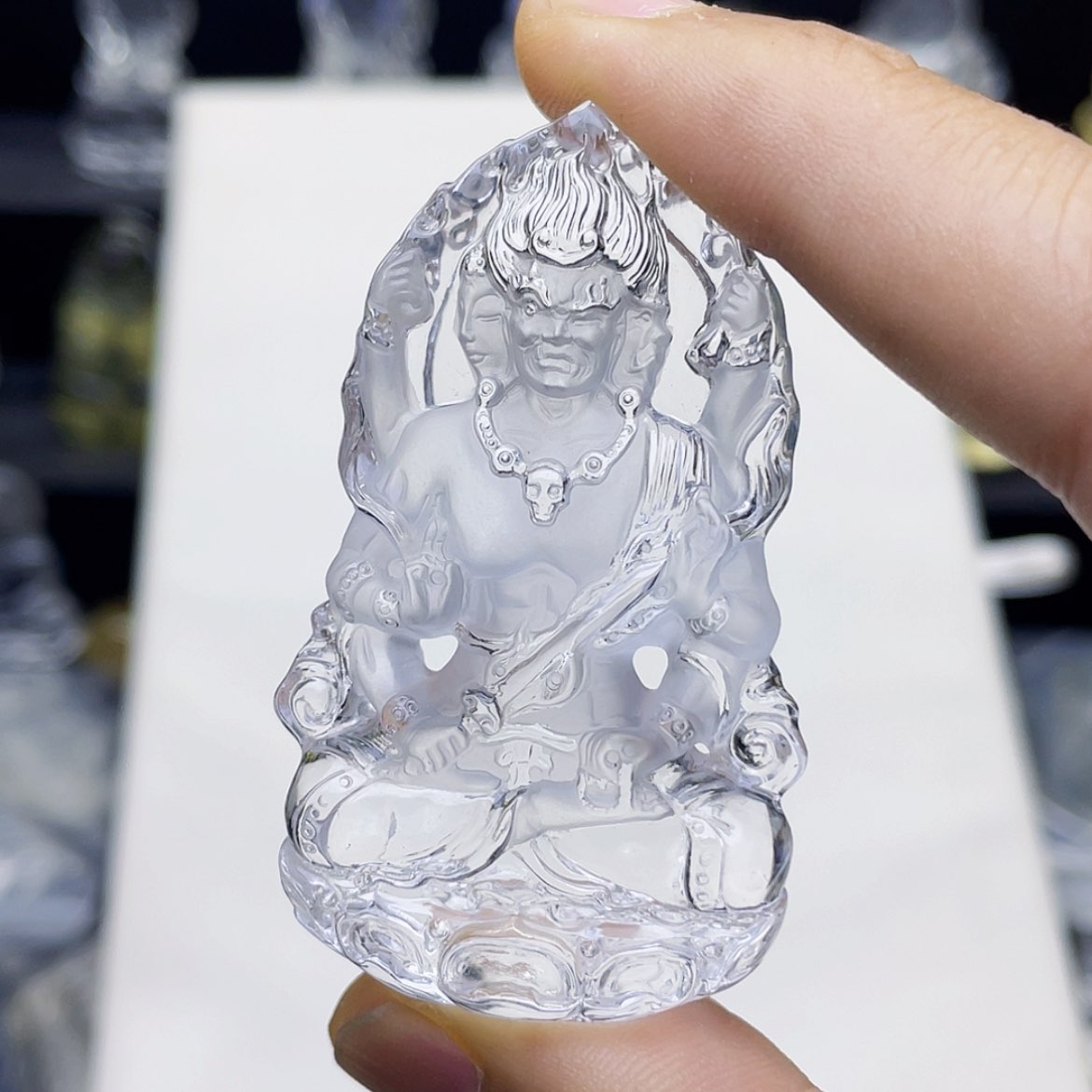 【闪购商品】水晶颈饰未镶嵌时****?白水晶大师精雕不动明王