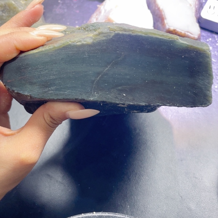 和田玉未镶嵌珠宝半成品