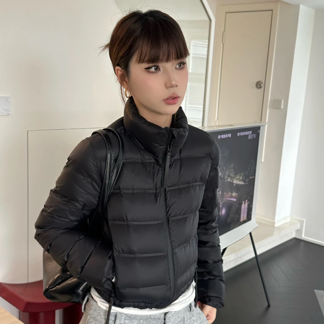 706【蛋娘专属】时尚立领短款白鸭绒轻薄羽绒服外套女