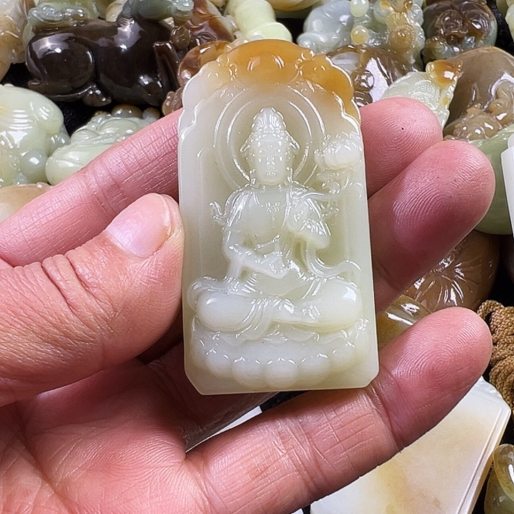 踏***云和田玉未镶嵌吊坠(不含链)